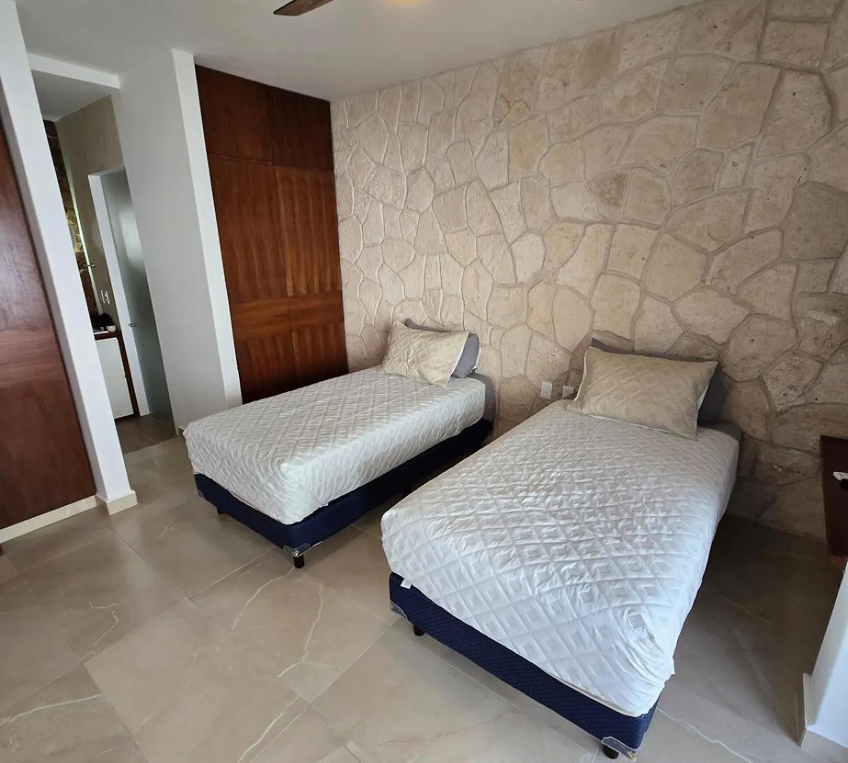 Rooftop Pool And Beach Access Playa del Carmen