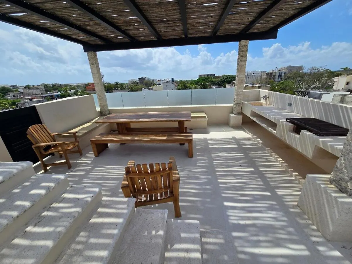 Rooftop Pool And Beach Access Playa del Carmen