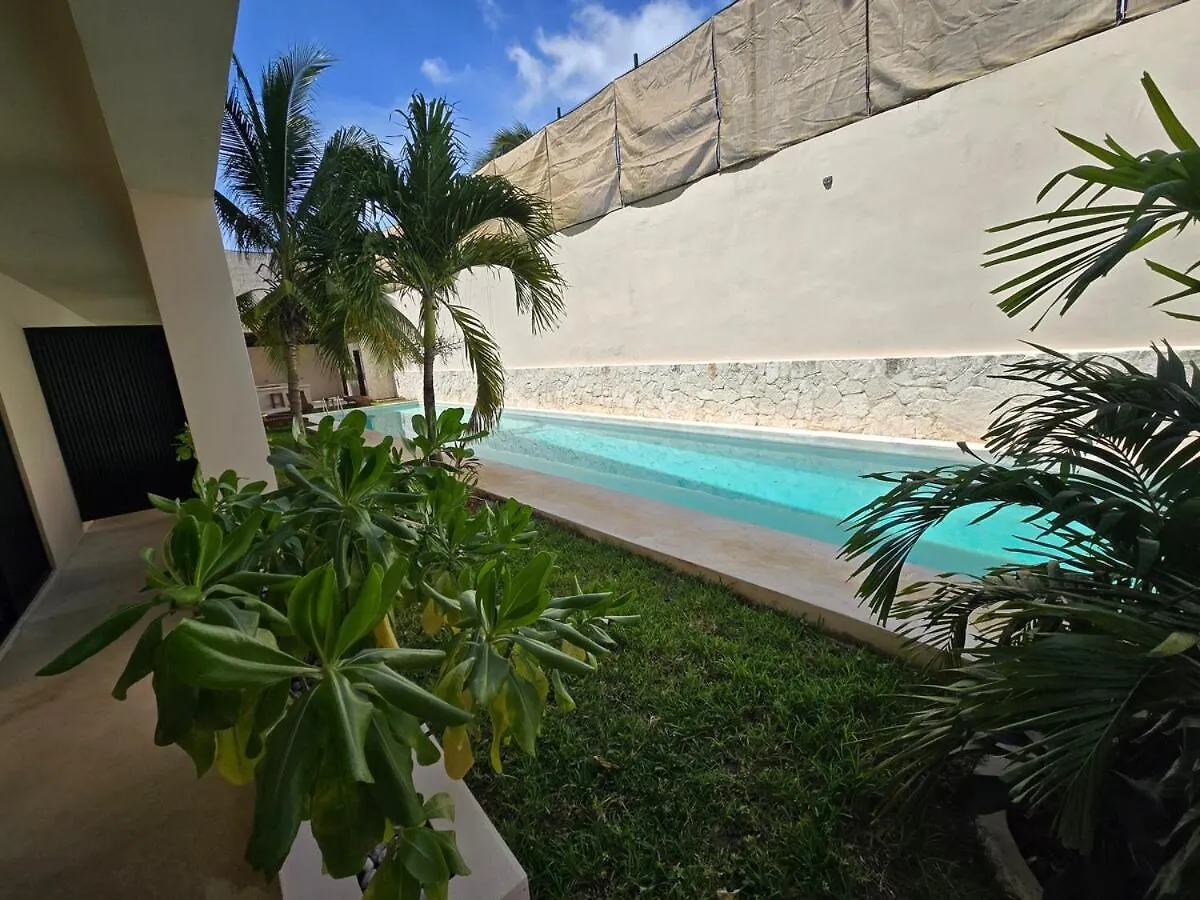 Rooftop Pool And Beach Access Playa del Carmen Apartment
