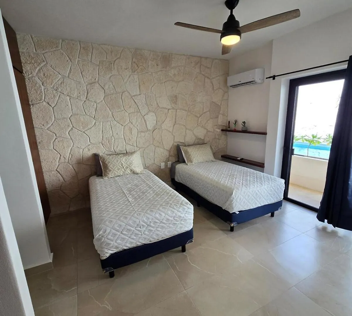 Apartment Rooftop Pool And Beach Access Playa del Carmen Mexico